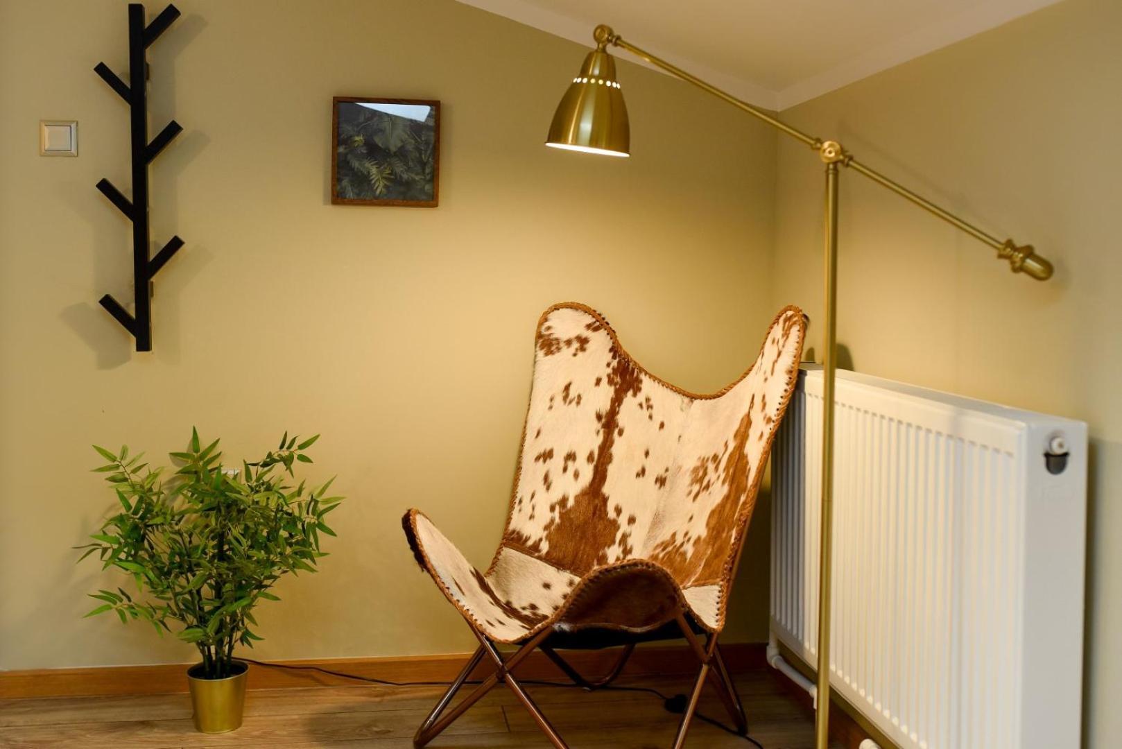 Historic Charm, Modern Comfort - Accommodation In The Heart Of The Old Town Bucarest Habitación foto